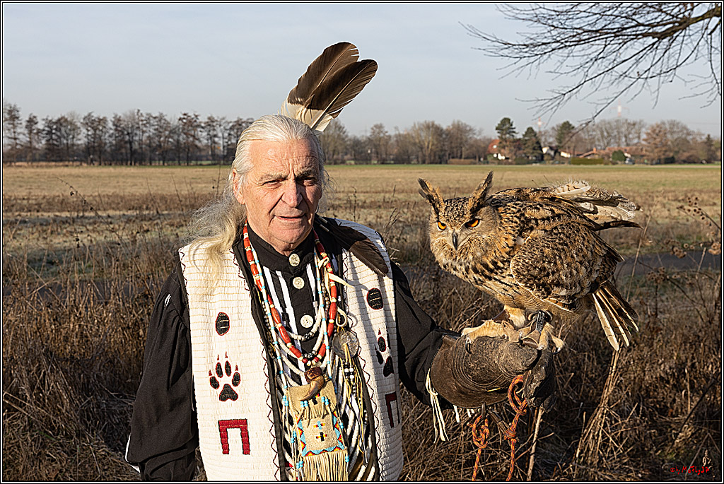 Cheyenne-Halbblut Hunting Wolf in der Falknerei Pierre Schmidt; Gymnich, 09.02.2023